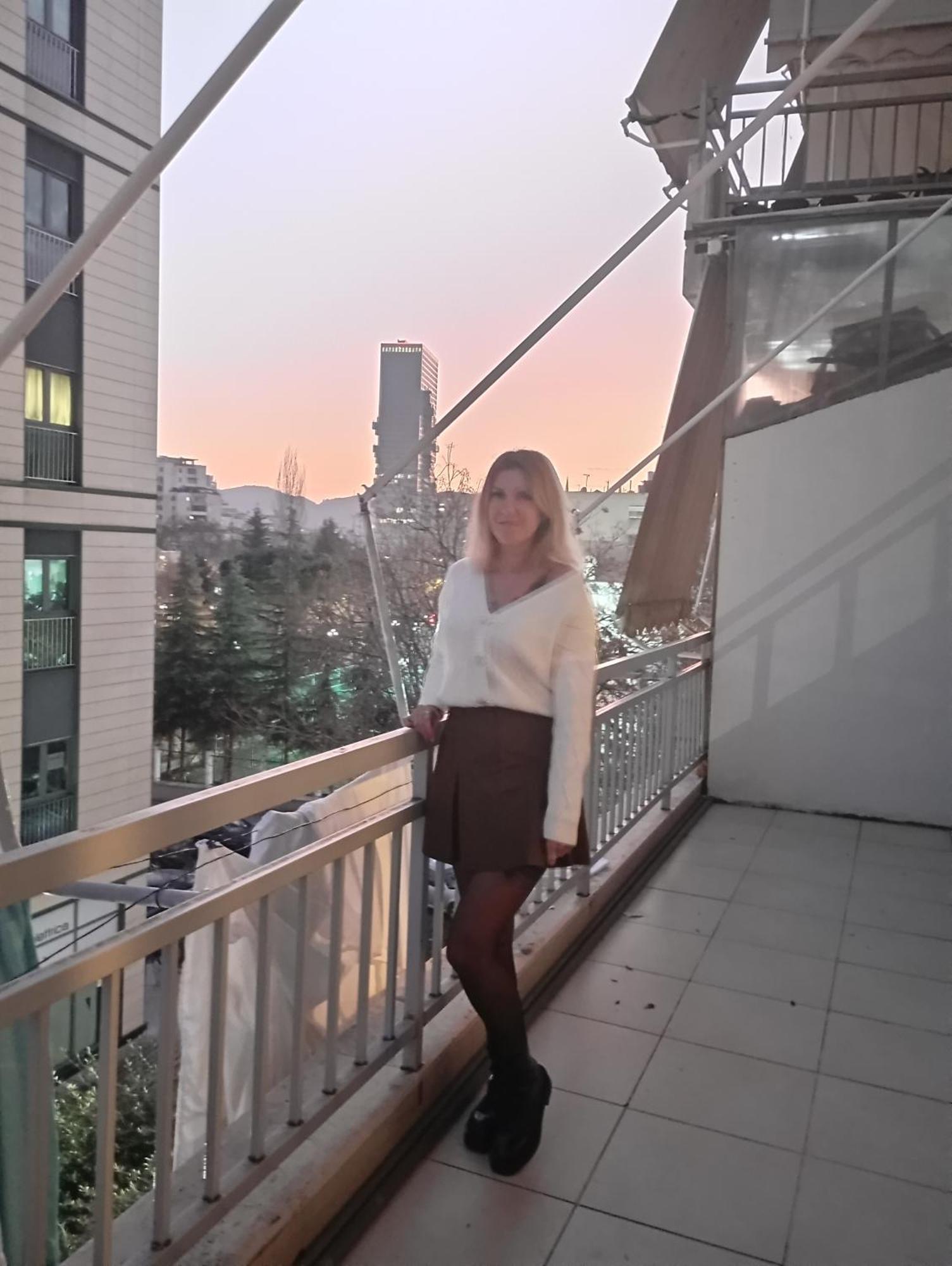 Royal 2 Opposite Nalu Bar * Tirana