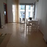 Royal 2 Hostel Opposite Nalu Bar